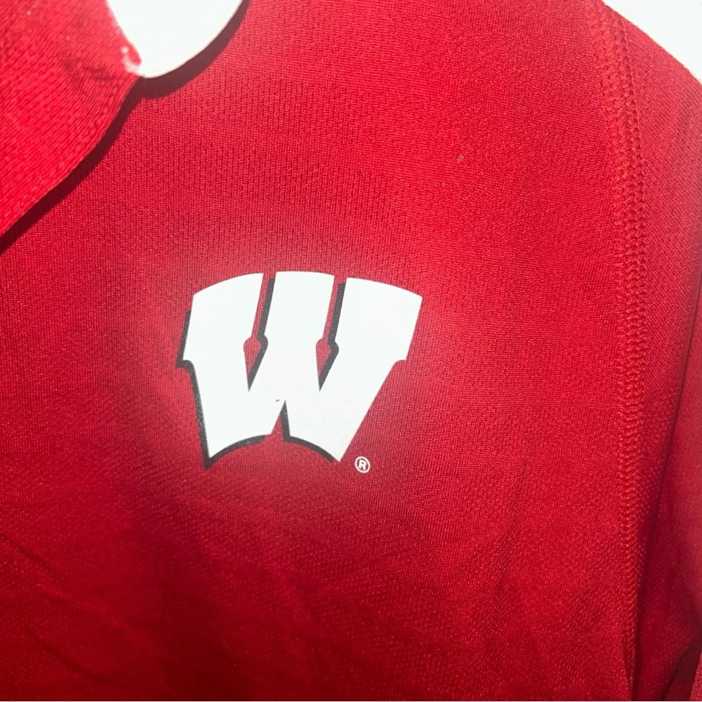 Adidas‎ University of Wisconsin Badgers Men's Red and White Jersey Large